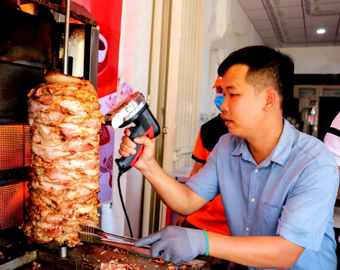 Địa chỉ bán máy cắt thịt Kebab Torki đảm bảo uy tín, chất lượng