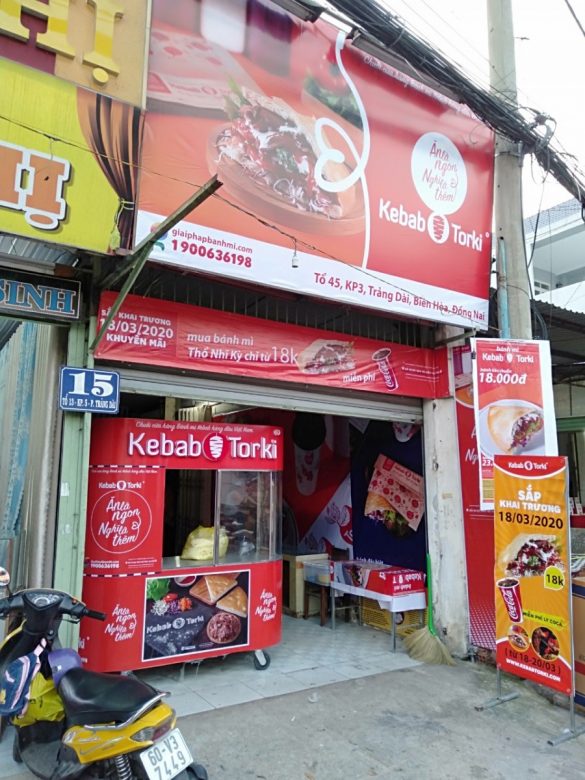 Một cửa hàng bánh mì Thổ Nhĩ Kỳ Kebab Torki