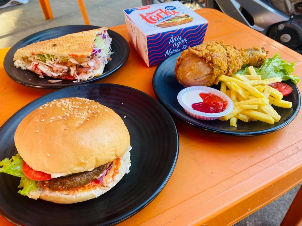 Thực đơn mở quán ăn vặt Torki Food giúp bạn kiếm tiền rủng rỉnh